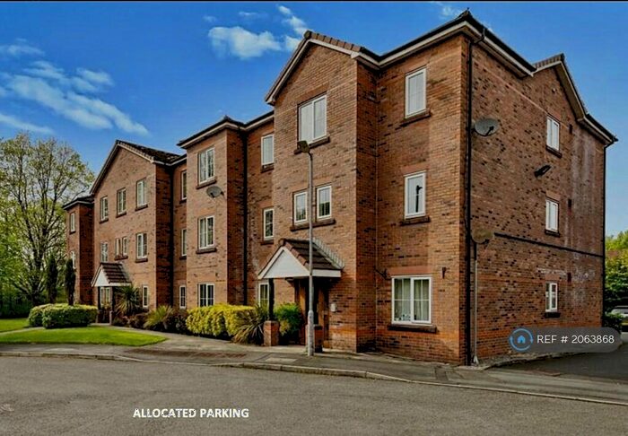 2 Bedroom Flat To Rent In Bellfield View, Bolton, BL1