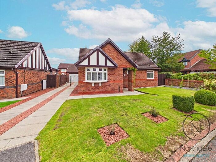 3 Bedroom Detached Bungalow For Sale In Wilton Court, Newton Aycliffe, DL5