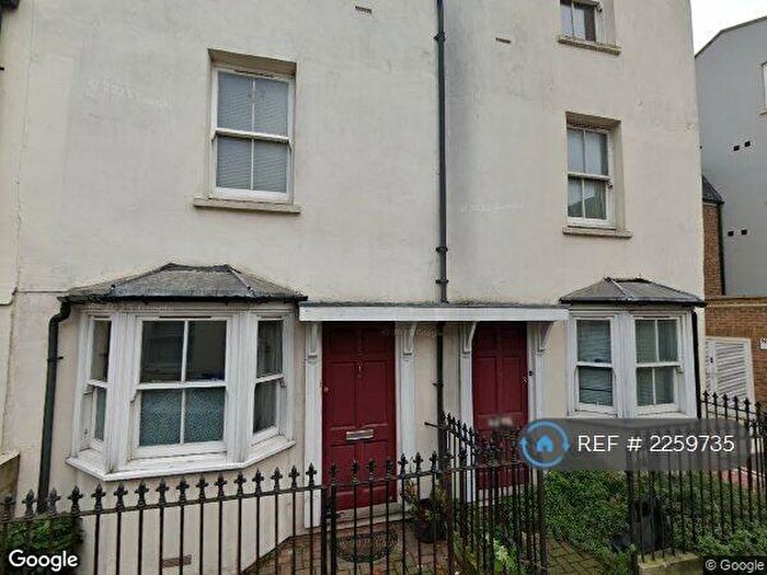 3 Bedroom End Of Terrace House To Rent In King Street, Ramsgate, CT11