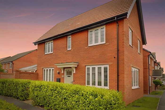 3 Bedroom Detached House For Sale In Higher Croft Drive, Crewe, CW1