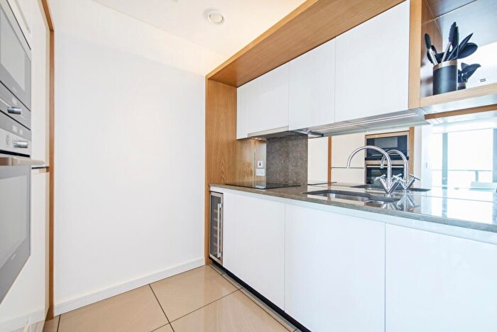 2 Bedroom Flat To Rent In Brock Street Camden, NW1