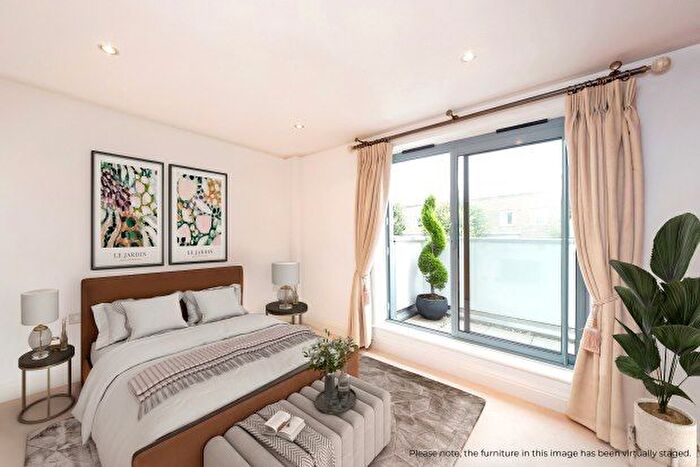 2 Bedroom Flat To Rent In Regents Park Road, Primrose Hill, NW1