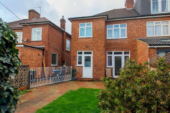 3 Bedroom Semi-Detached House To Rent In Amberley Road, Enfield, Greater London, EN1