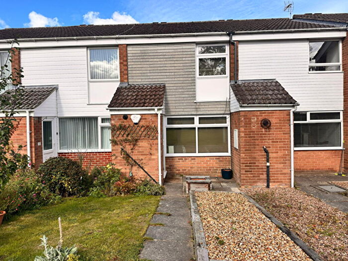 2 Bedroom Terraced House For Sale In Ribble Walk, Oakham, LE15