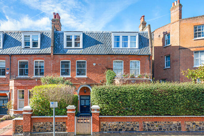7 Bedroom House To Rent In Fairhazel Gardens, South Hampstead, London, NW6