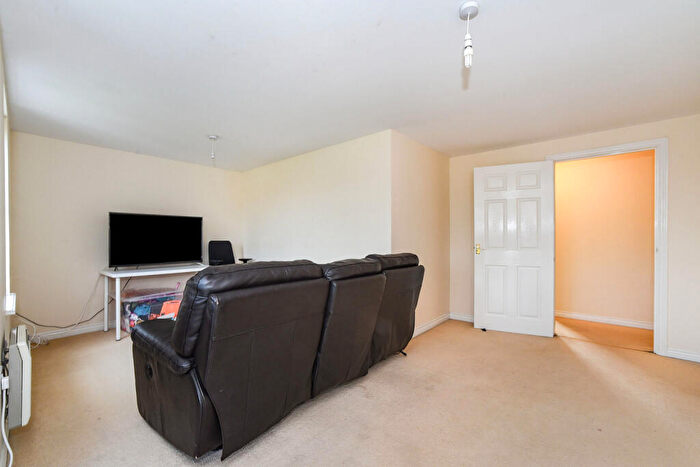 2 Bedroom Flat To Rent In Copperfields, Prospero Way, Haydon End, SN25