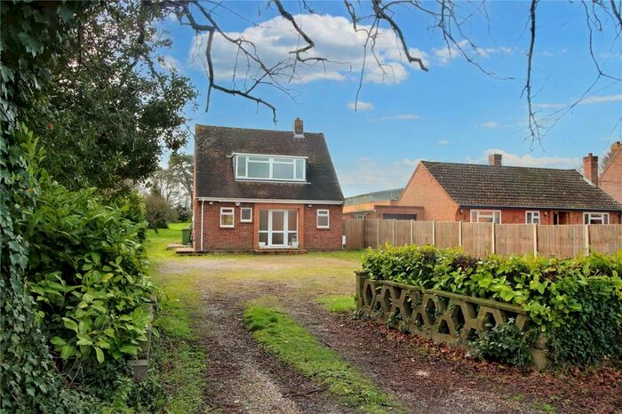 3 Bedroom Detached House To Rent In Stoke Road, Poringland, Norwich, Norfolk, NR14