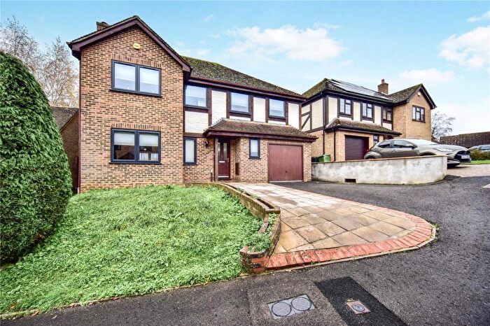 4 Bedroom Detached House For Sale In Henley Fields, Weavering, Maidstone, Kent, ME14