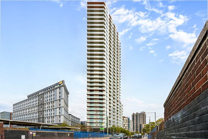 1 Bedroom Apartment For Sale In Hale Works Apartments, Daneland Walk, ., N17