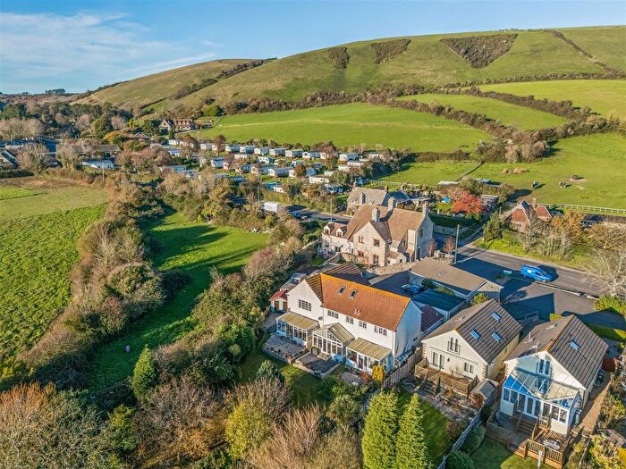 2 Bedroom Flat For Sale In James Day Mead, Ulwell Road, Swanage, BH19