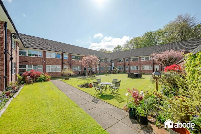 2 Bedroom Apartment For Sale In Beech Lane, Calderstones, Liverpool, L18