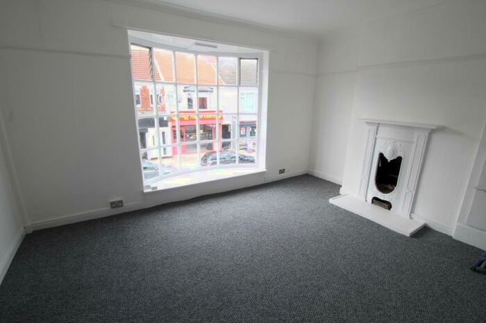 2 Bedroom Apartment To Rent In New Bridge Road, Hull, HU9