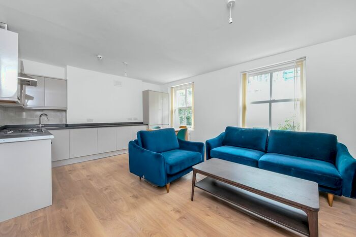 2 Bedroom Flat To Rent In Lewisham High Street, London, SE13