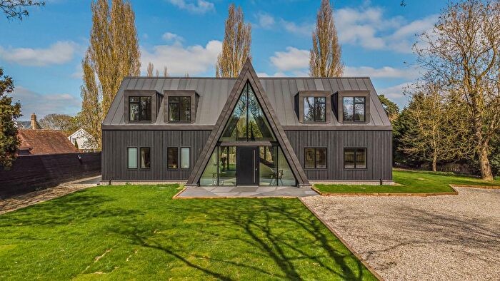 4 Bedroom Detached House To Rent In Acorn Street, Hunsdon, SG12