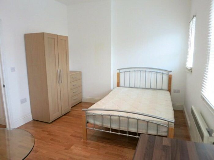 Apartment To Rent In Holloway Road, N7