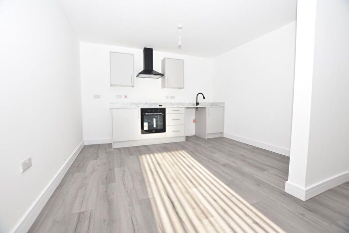 1 Bedroom Flat To Rent In Flat D - Occupation Road, Newbold, S41