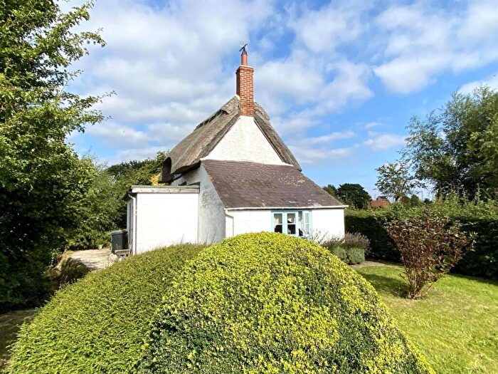 2 Bedroom Cottage To Rent In Westminster Bridge Cottage, Woolstone Road, Uffington, SN7