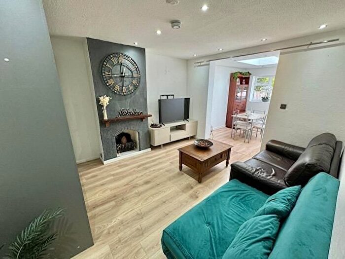 4 Bedroom Terraced House To Rent In Fortescue Road, Burnt Oak, Edgware, HA8