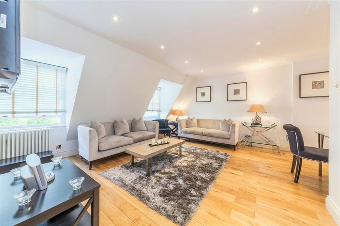 1 Bedroom Flat To Rent In Grosvenor Hill, Mayfair, London, W1K