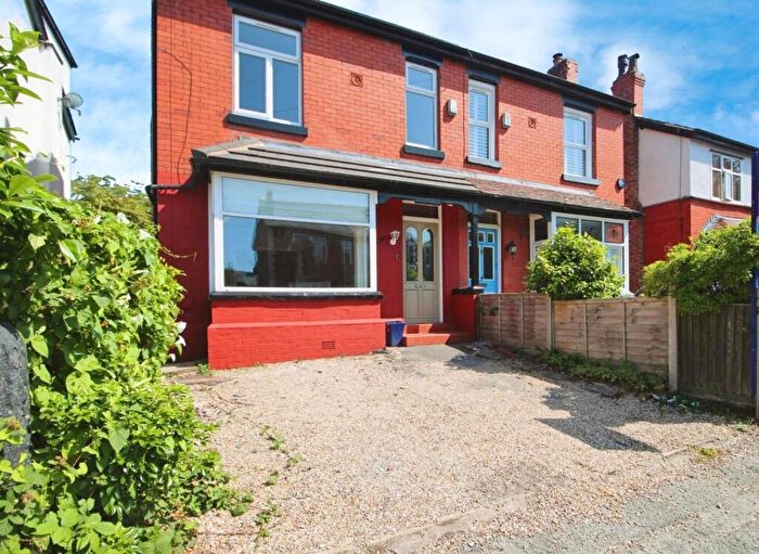 3 Bedroom Semi-Detached House For Sale In Beech Avenue, Manchester, M22