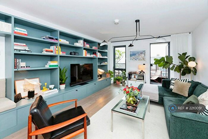 2 Bedroom Penthouse To Rent In Chatham Place, London, E9