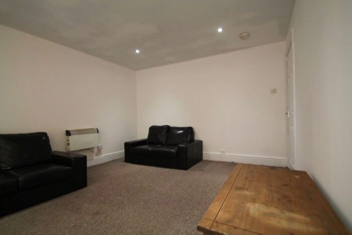 1 Bedroom Flat To Rent In Victoria Road, Dundee, DD1