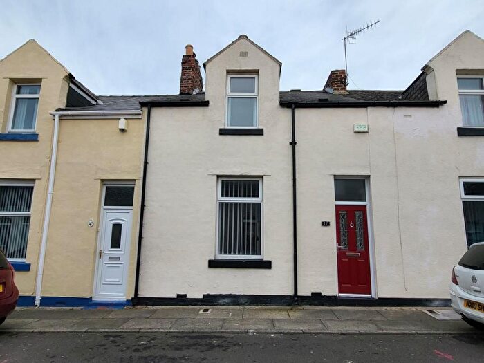 3 Bedroom Terraced House For Sale In Cirencester Street, Sunderland, SR4