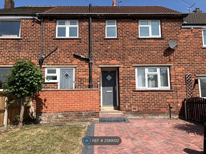 3 Bedroom Terraced House To Rent In Acres Hall Avenue, Pudsey, LS28