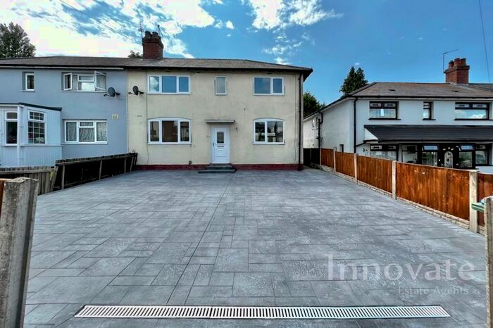 3 Bedroom Semi-Detached House To Rent In Darby Road, Oldbury, B68