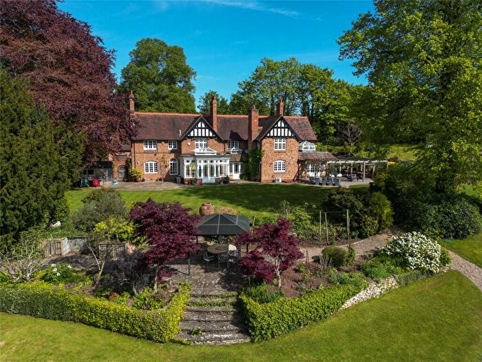 6 Bedroom Detached House For Sale In Snitterfield Road, Bearley, Stratford-upon-Avon, Warwickshire, CV37