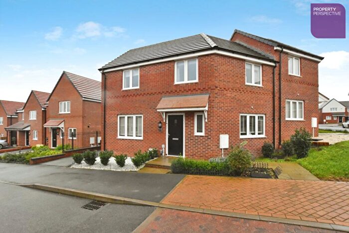 3 Bedroom Semi Detached House For Sale In Poole Avenue, Gedling, Nottingham, NG4