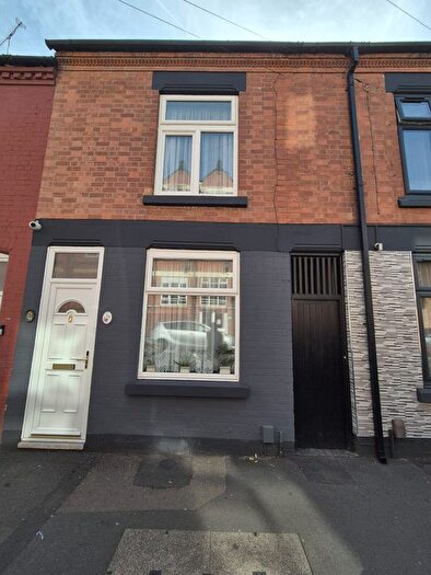 5 Bedroom Terraced House For Sale In Asfordby Street, Leicester, LE5