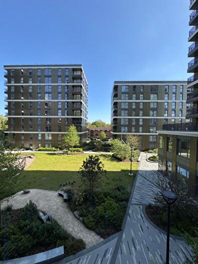 2 Bedroom Flat For Sale In Lily House, Eden Grove, Staines-Upon-Thames, TW18