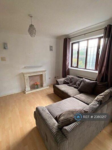 1 Bedroom Semi-Detached House To Rent In Willowbank, Tamworth, B78