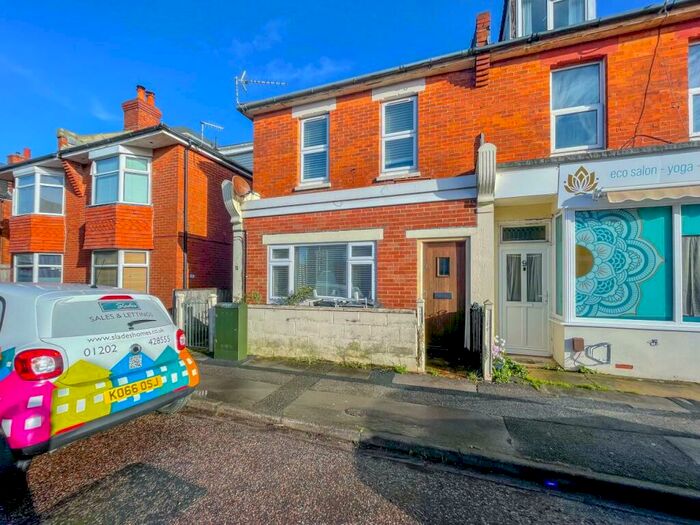 3 Bedroom Maisonette To Rent In Clarence Park Road, Pokesdown, Bournemouth, BH7