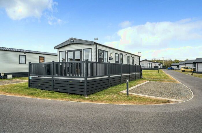 3 Bedroom Bungalow For Sale In Duckpool, Bude Holiday Resort, Maer Lane, Bude, EX23