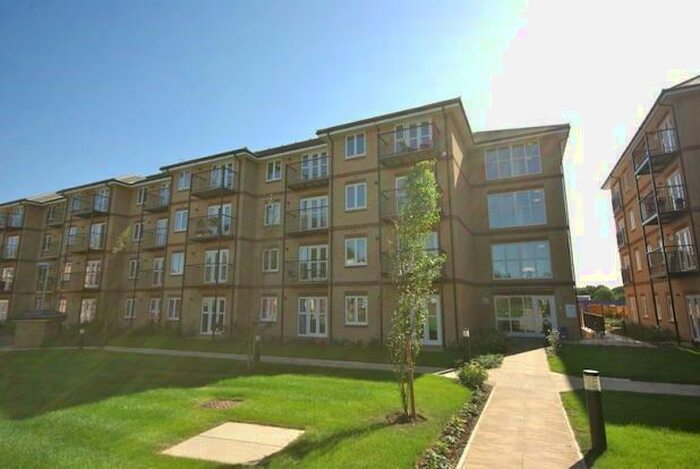1 Bedroom Flat To Rent In Worcester Close, London, SE20