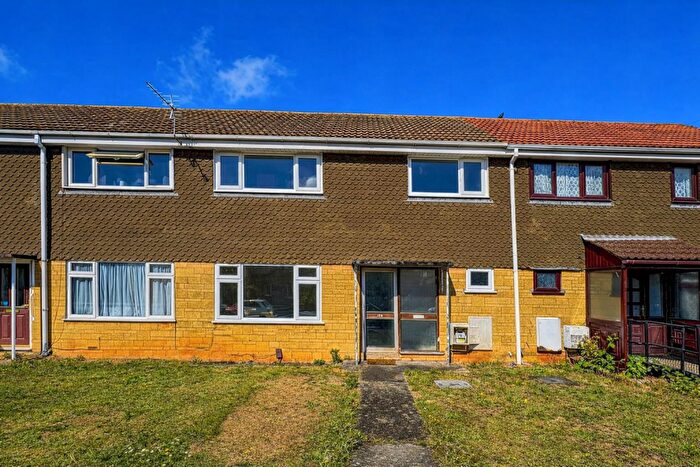 3 Bedroom House To Rent In Conygre Grove, Filton, Bristol, BS34