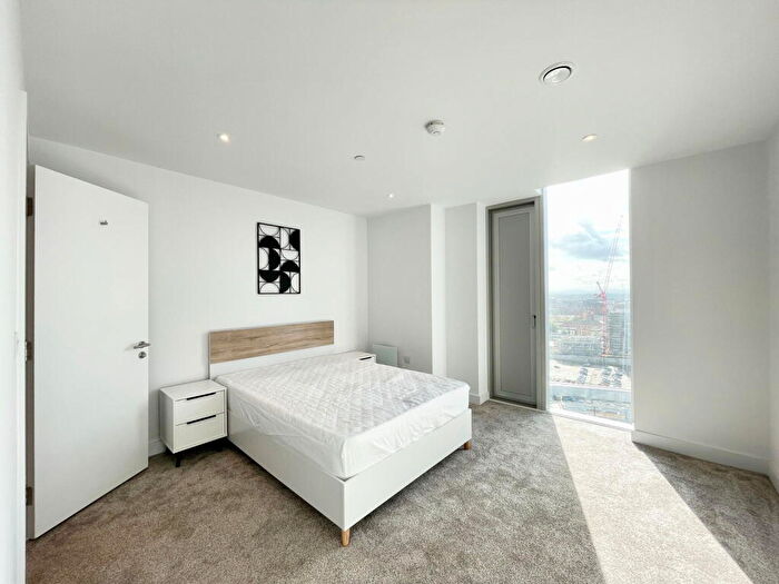 2 Bedroom Apartment To Rent In Park View, Victoria Riverside, Dantzic Street, Manchester, M4