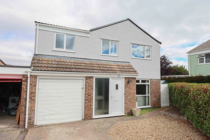 4 Bedroom Property For Sale In Dart Road, Clevedon, BS21