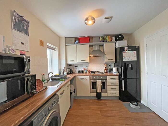 2 Bedroom Coach House For Sale In Whitehaven Way, Warleigh Village, Plymouth, PL6