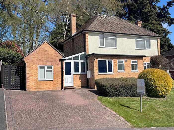 4 Bedroom Detached House For Sale In Normay Rise, Newbury, RG14