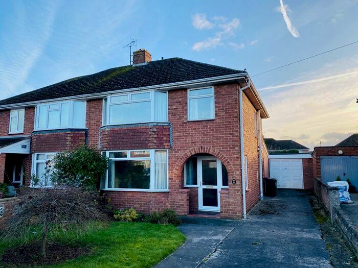 3 Bedroom Semi-Detached House To Rent In Seaton Avenue, Hereford, HR1