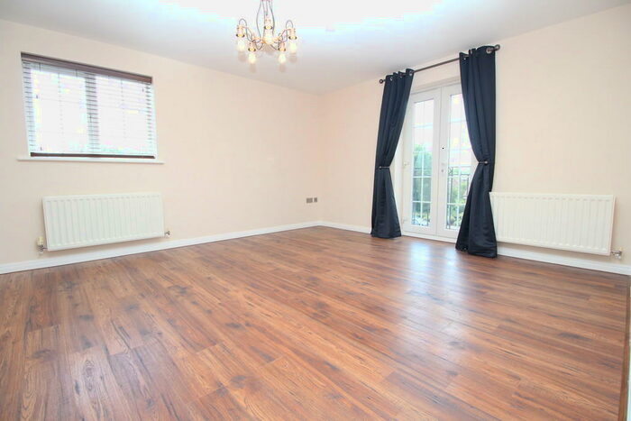 2 Bedroom Apartment To Rent In Stavely Way, Nottingham, NG2