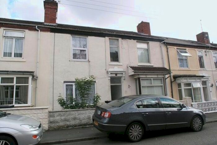 2 Bedroom Terraced House To Rent In Ivanhoe Street, Dudley, DY2