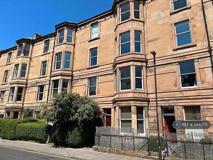 3 Bedroom Flat To Rent In Gillespie Crescent, Edinburgh, EH10