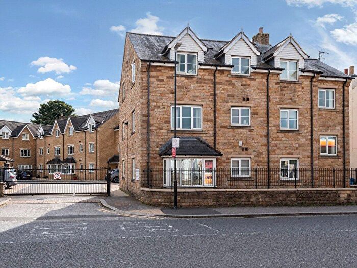 2 Bedroom Apartment For Sale In Farriers Court, Wetherby, West Yorkshire, LS22