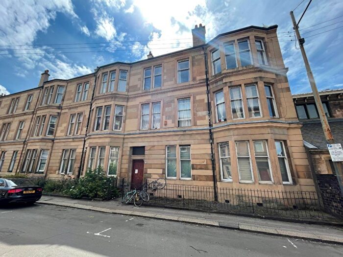 3 Bedroom Flat To Rent In Grant Street, Charing Cross, Glasgow, G3