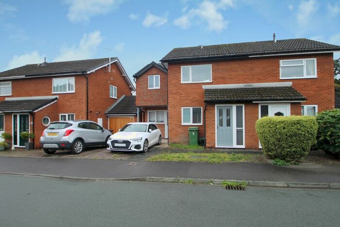 3 Bedroom Semi-Detached House For Sale In Bromley Road, Bicton Heath, Shrewsbury, SY3