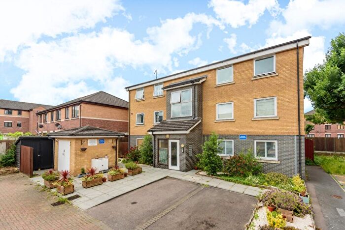 2 Bedroom Flat To Rent In Bruford Court, Deptford, London, SE8